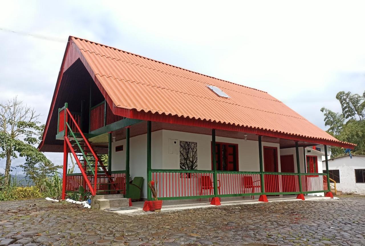 פילנדיה Hostal Campestre El Santuario מראה חיצוני תמונה