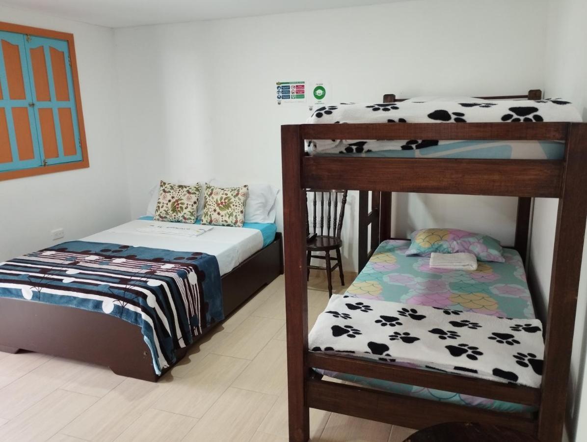 פילנדיה Hostal Campestre El Santuario מראה חיצוני תמונה
