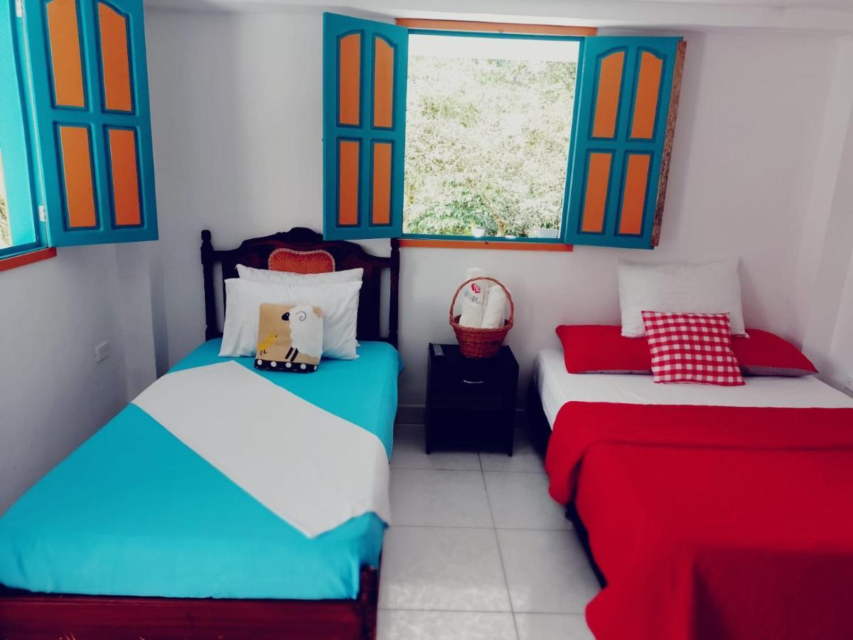 פילנדיה Hostal Campestre El Santuario מראה חיצוני תמונה